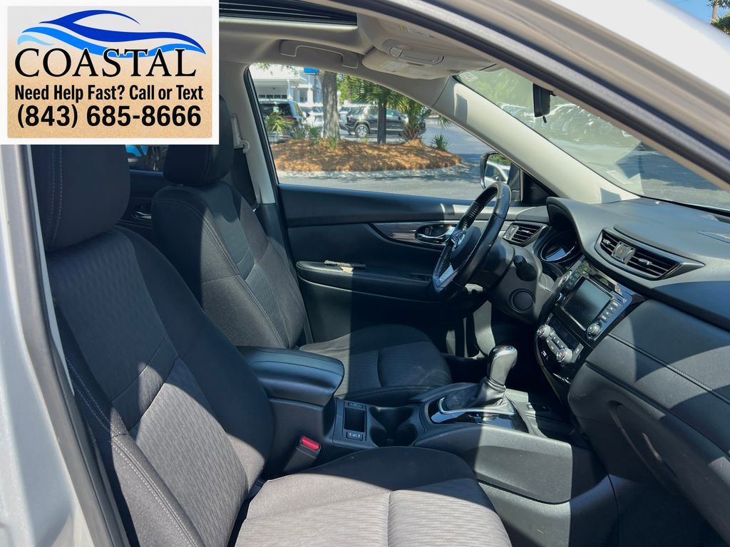 2020 Nissan Rogue SV Silver at Walterboro Ford