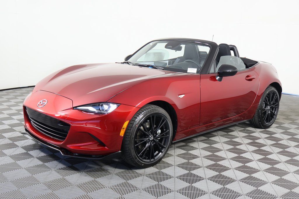 Thumbnail: 2026 Mazda MX-5 Miata - 3