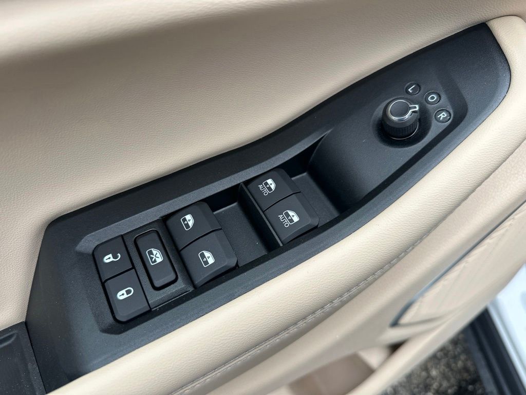 New 2026 Jeep Grand Cherokee L SUV