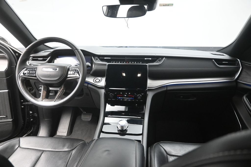Used 2023 Jeep Grand Cherokee L SUV