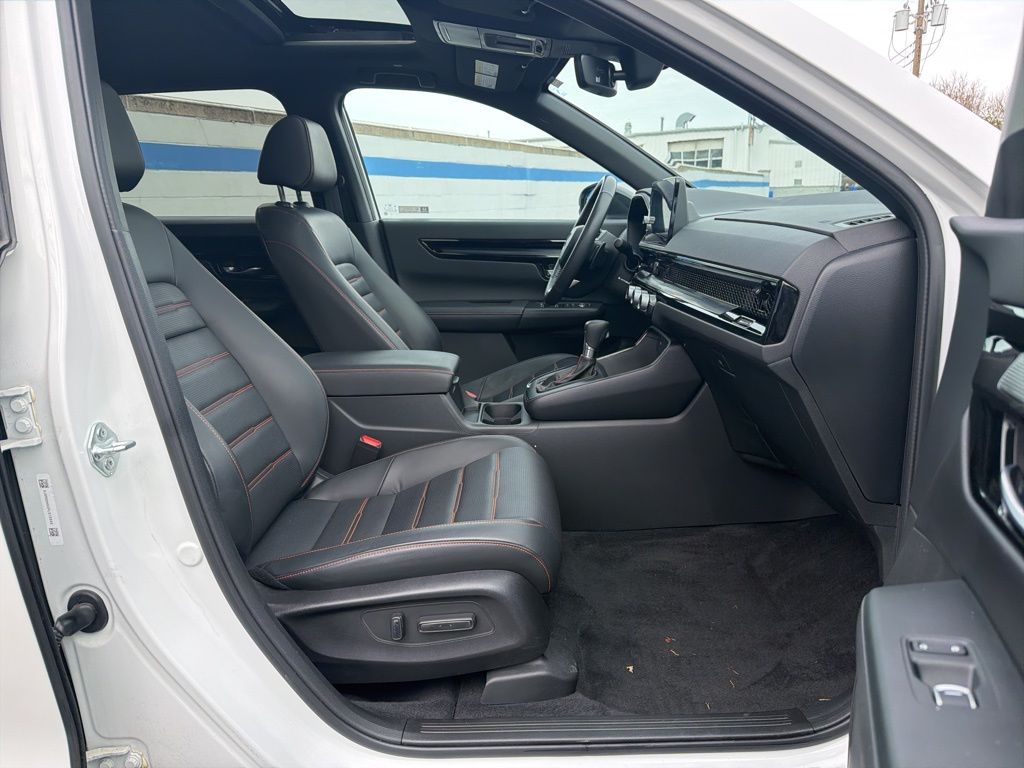 Thumbnail: 2023 Honda CR-V - 26