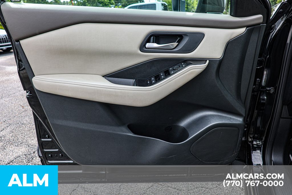 Used 2025 Black Nissan SV image 46