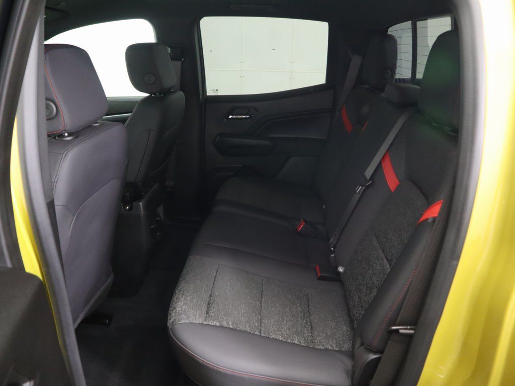 2023 Chevrolet Colorado Z71 21