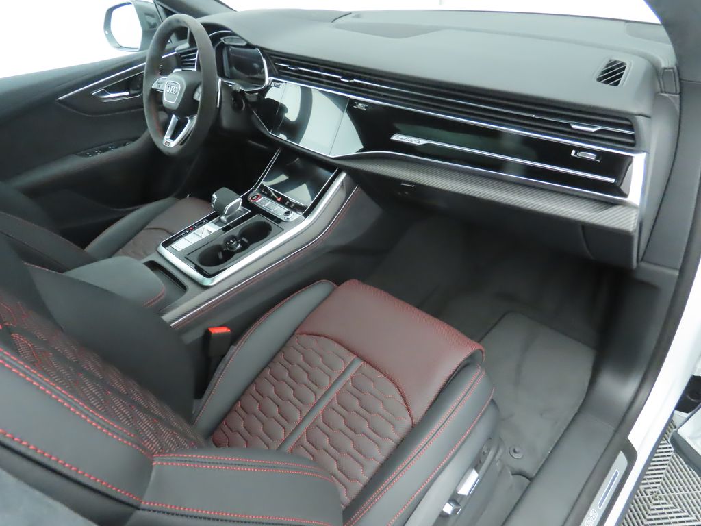 2025 Audi RS Q8 4.0T 19