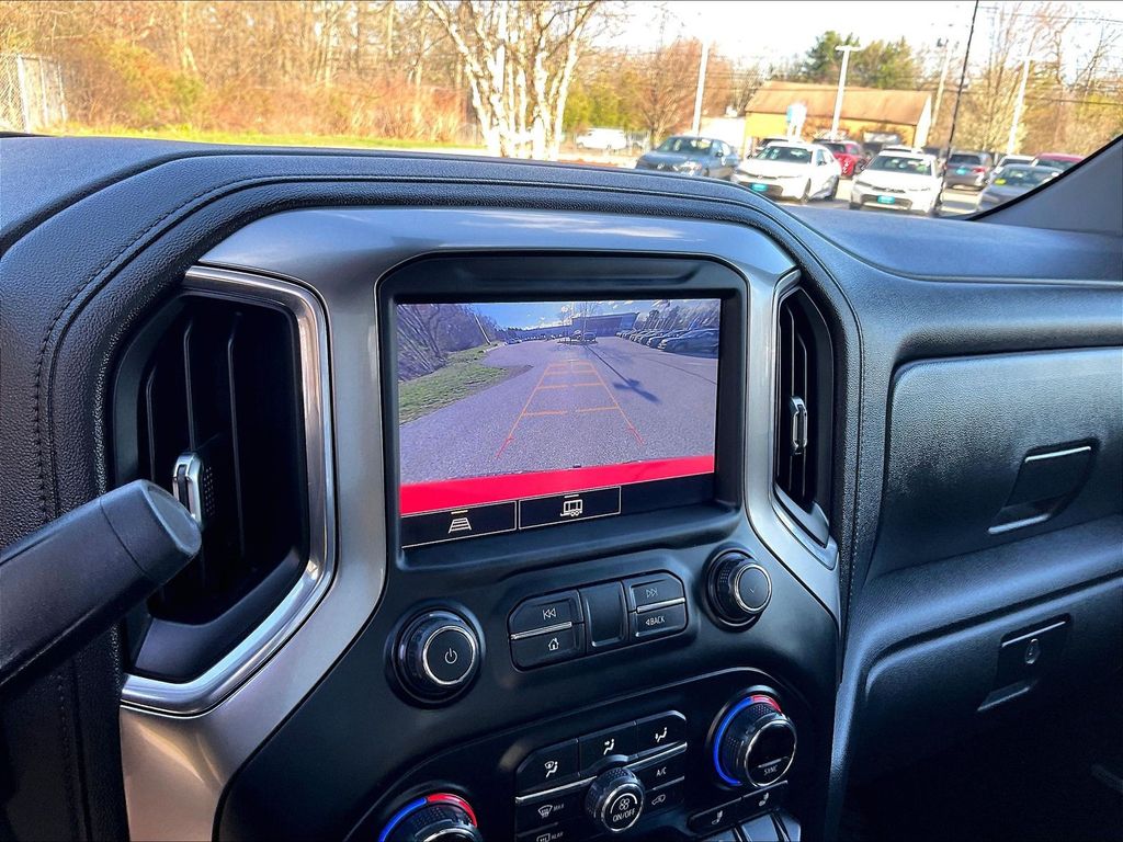 2021 Chevrolet Silverado 1500 — photo 19