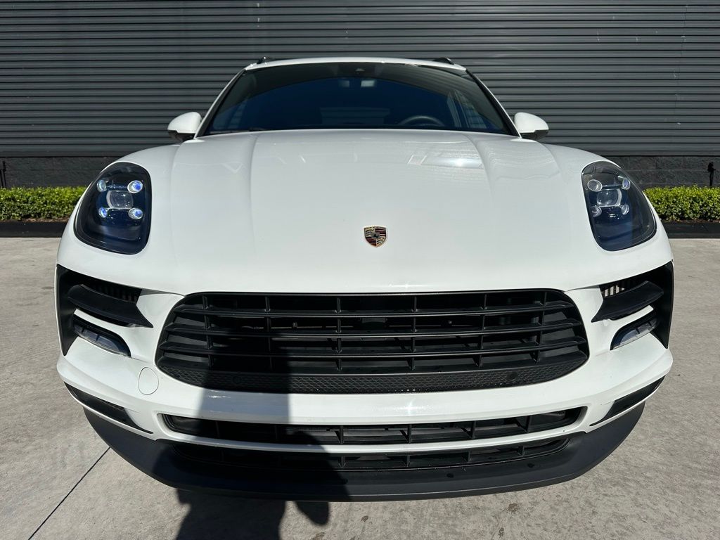 Thumbnail: 2020 Porsche Macan - 8