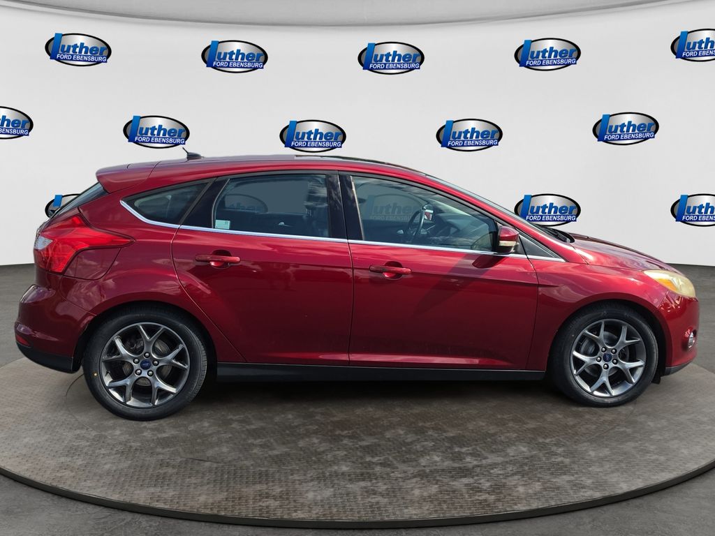 2014 Ford Focus Titanium - 5