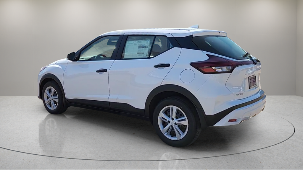 2025 Nissan Kicks Play