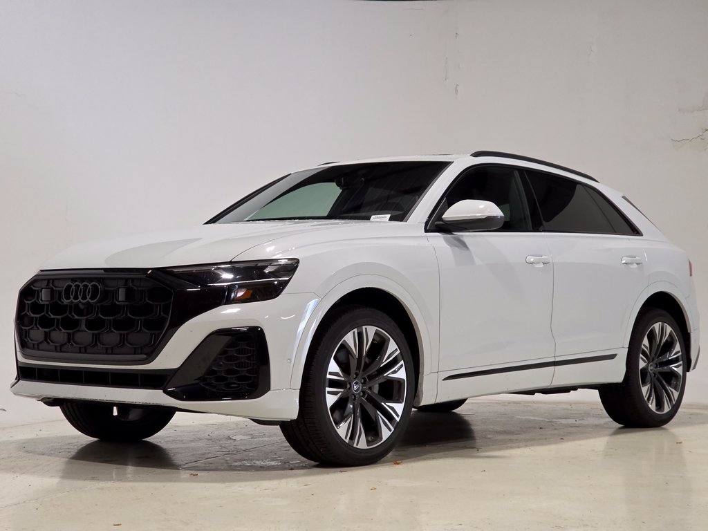 2025 Audi Q8 55 Premium Plus