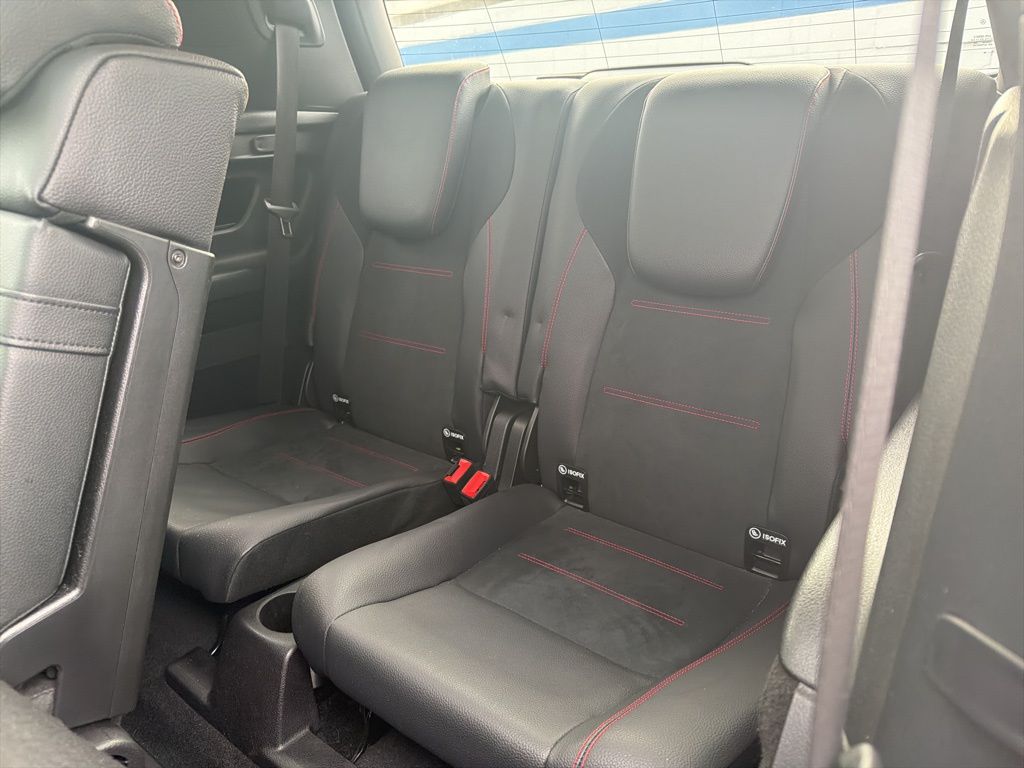 Thumbnail: 2020 Mercedes-Benz GLB - 22