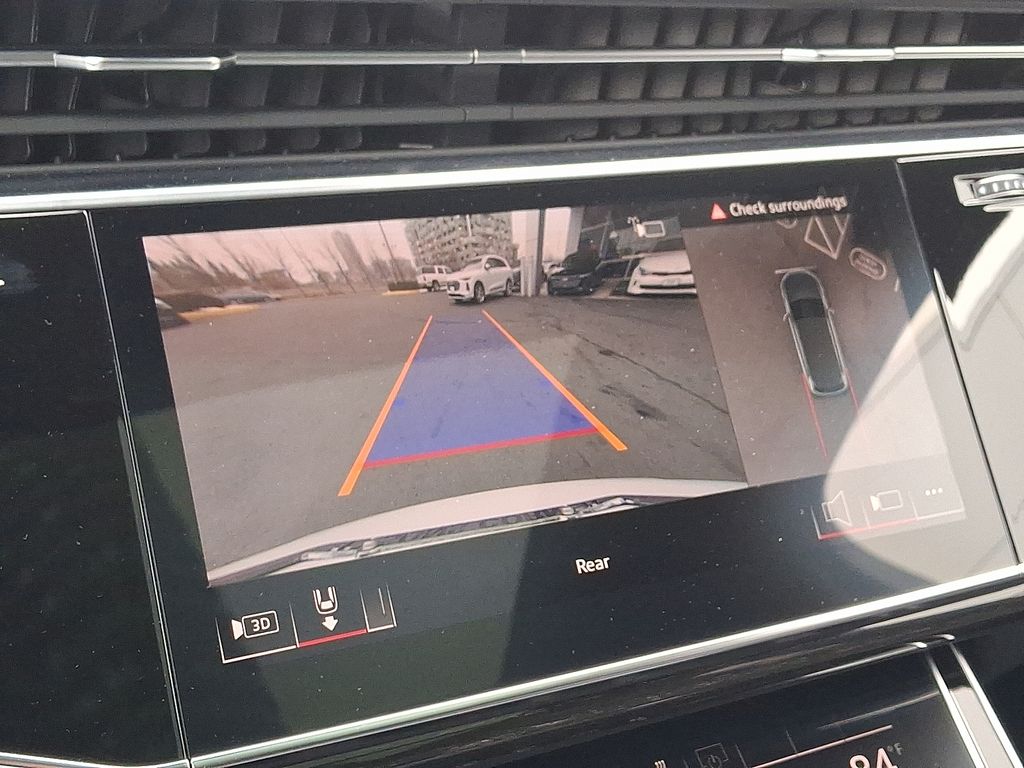 Thumbnail: 2026 Audi Q7 - 17