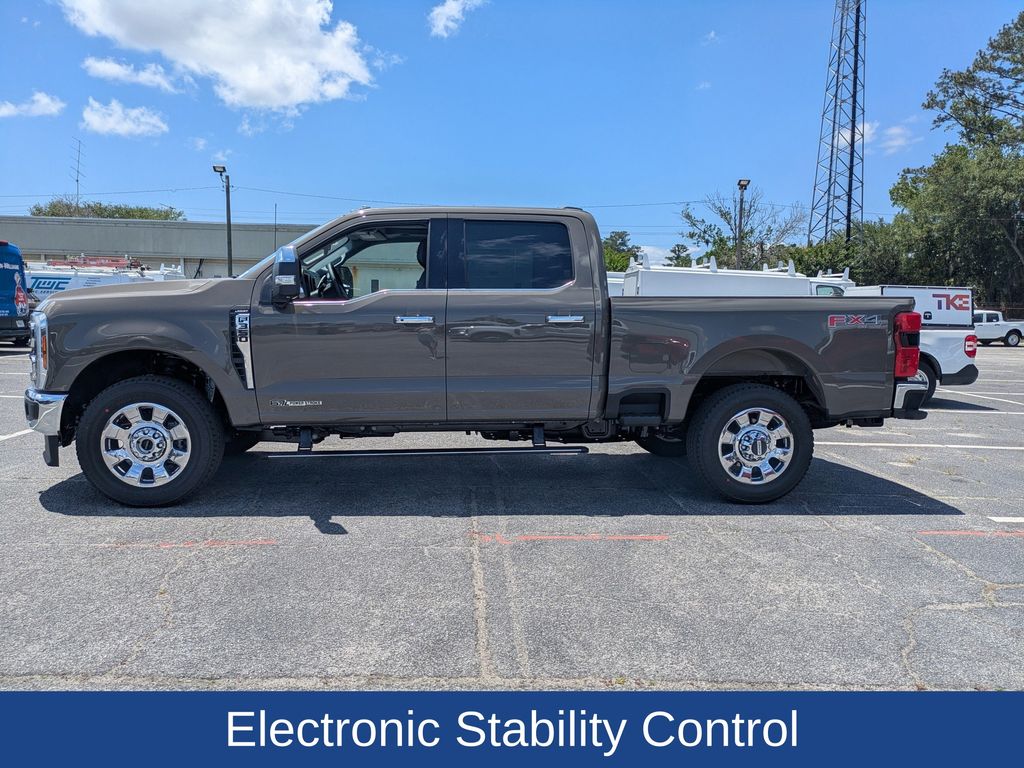 2026 Ford F-350 Super Duty LARIAT