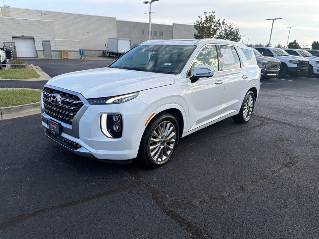 Used 2020 White Hyundai Limited image 3