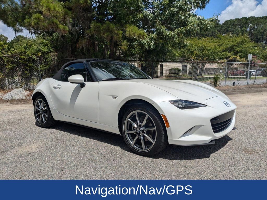 2022 Mazda MX-5 Miata Grand Touring