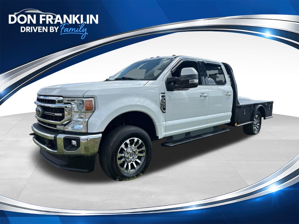 White Metallic 2022 Ford F-350 Super Duty Chassis Pickup Truck Four-Wheel Drive Automatic