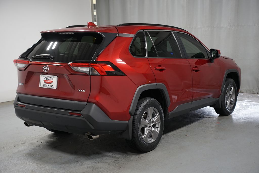 Thumbnail: 2024 Toyota RAV4 - 8