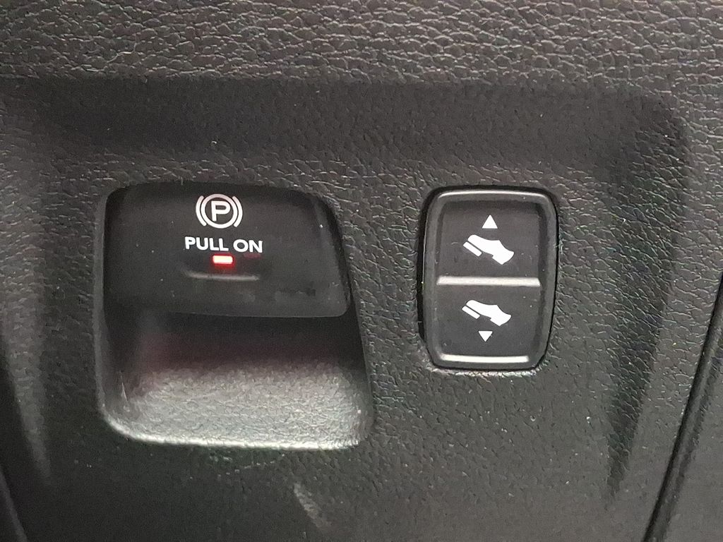 used 2022 Ram 1500 car, priced at $39,428