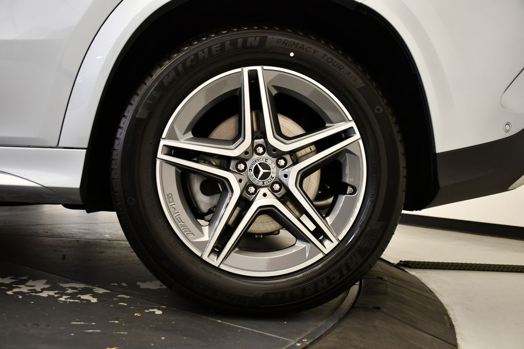 Thumbnail: 2026 Mercedes-Benz GLE - 14