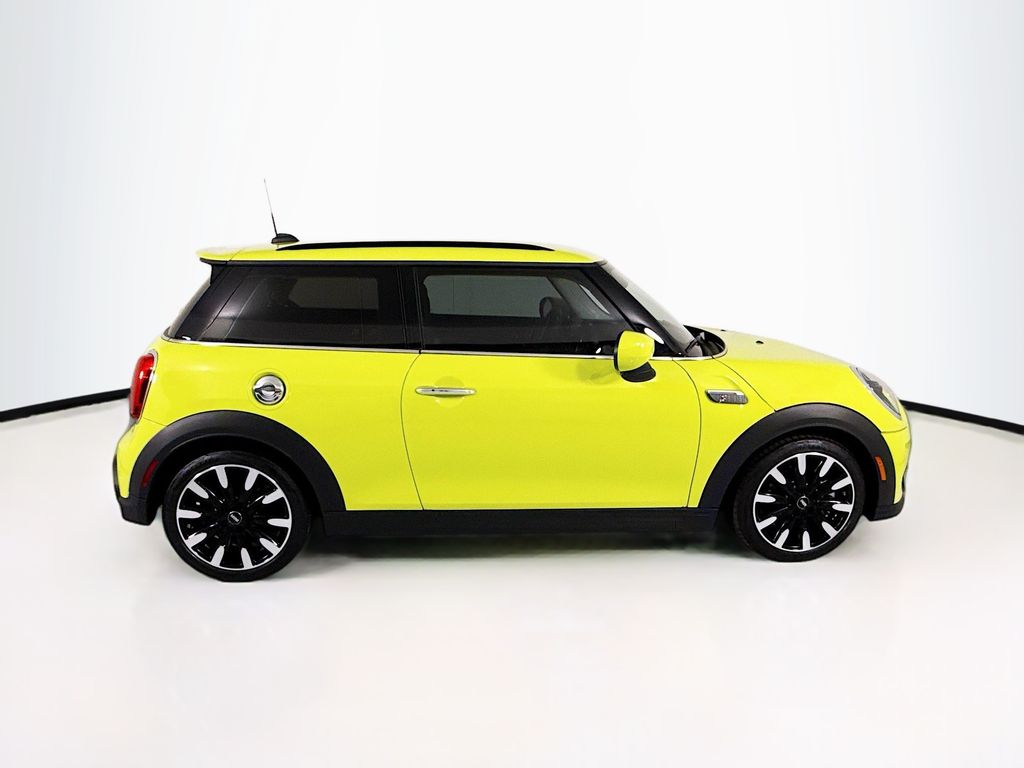 Thumbnail: 2024 MINI Cooper - 4