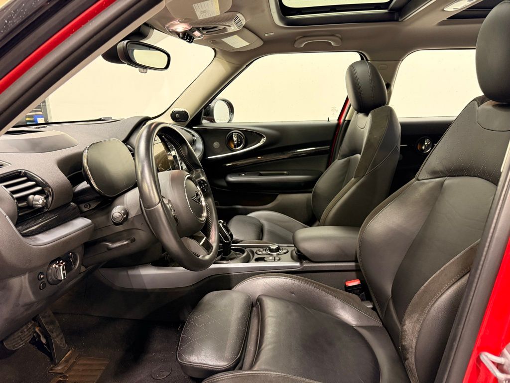 Thumbnail: 2023 MINI Cooper Clubman - 10