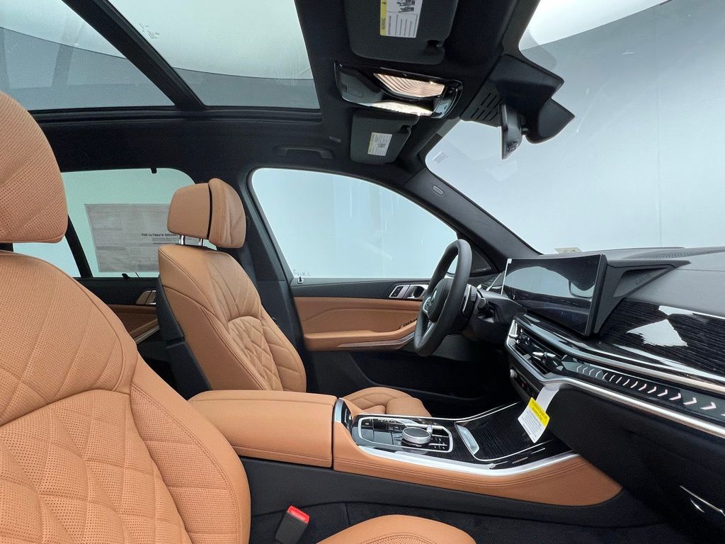 Thumbnail: 2026 BMW X5 - 6