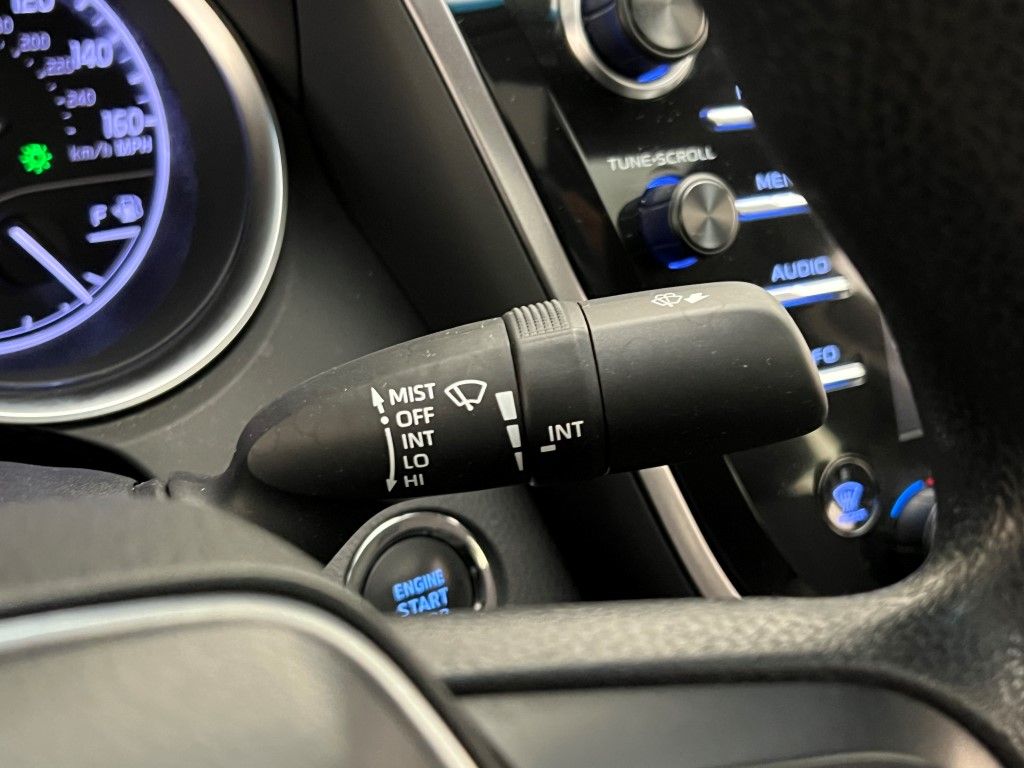 Thumbnail: 2018 Toyota Camry - 26