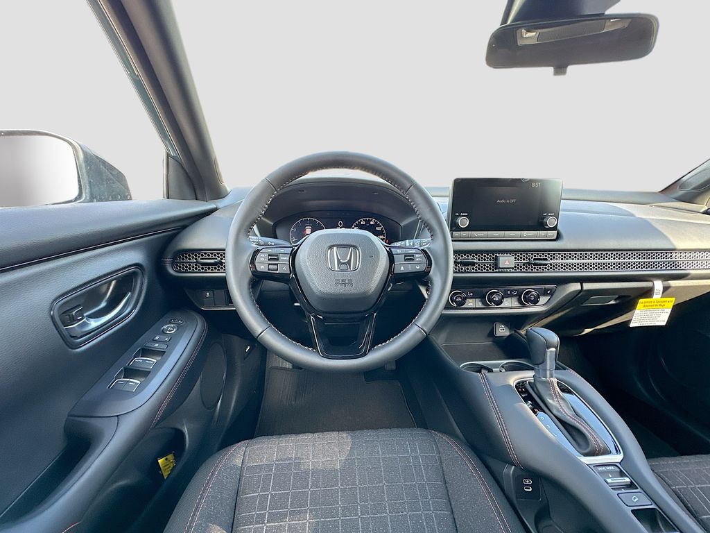 2025 Honda HR-V Sport 17