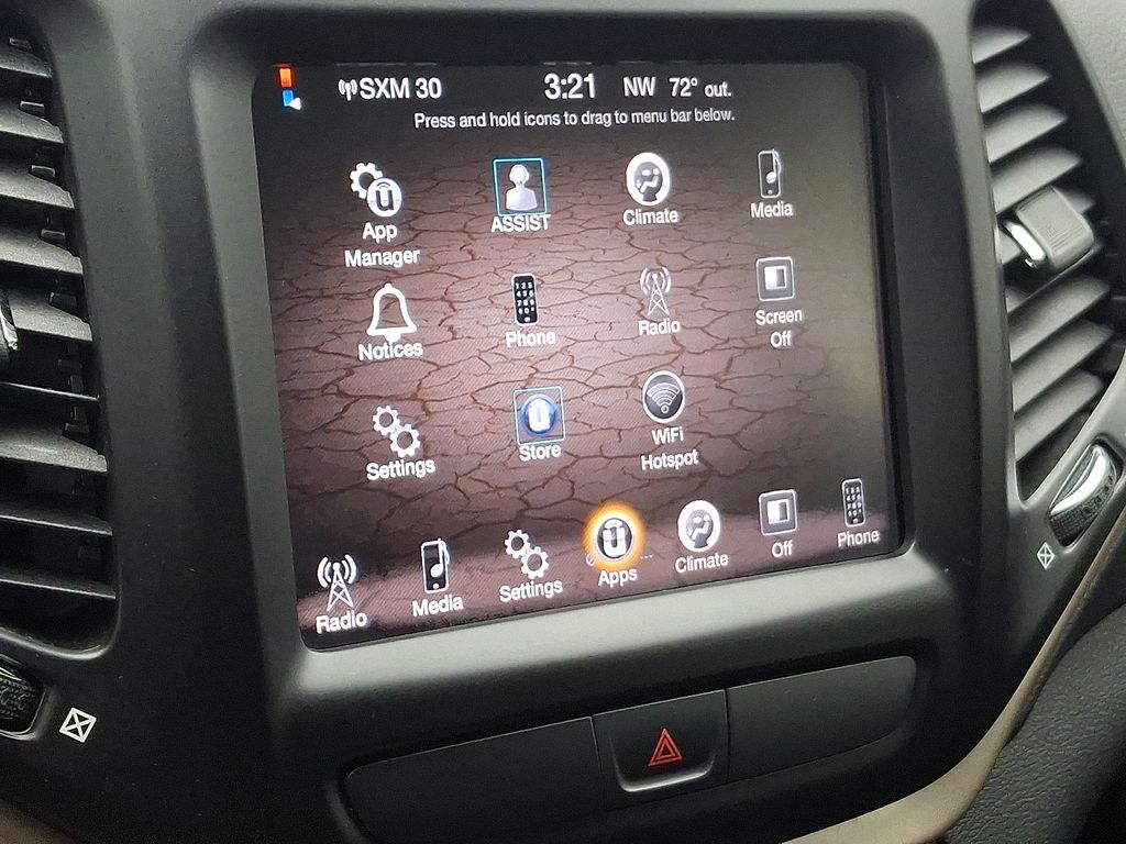 Thumbnail: 2015 Jeep Cherokee - 22