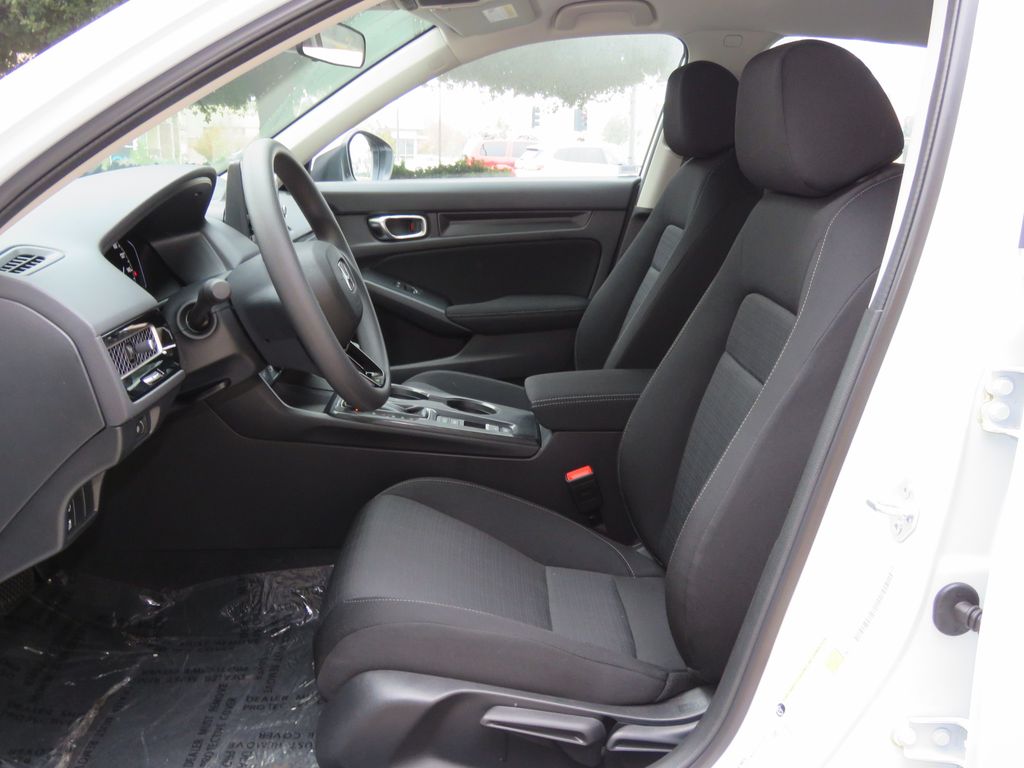 2025 Honda Civic LX 9