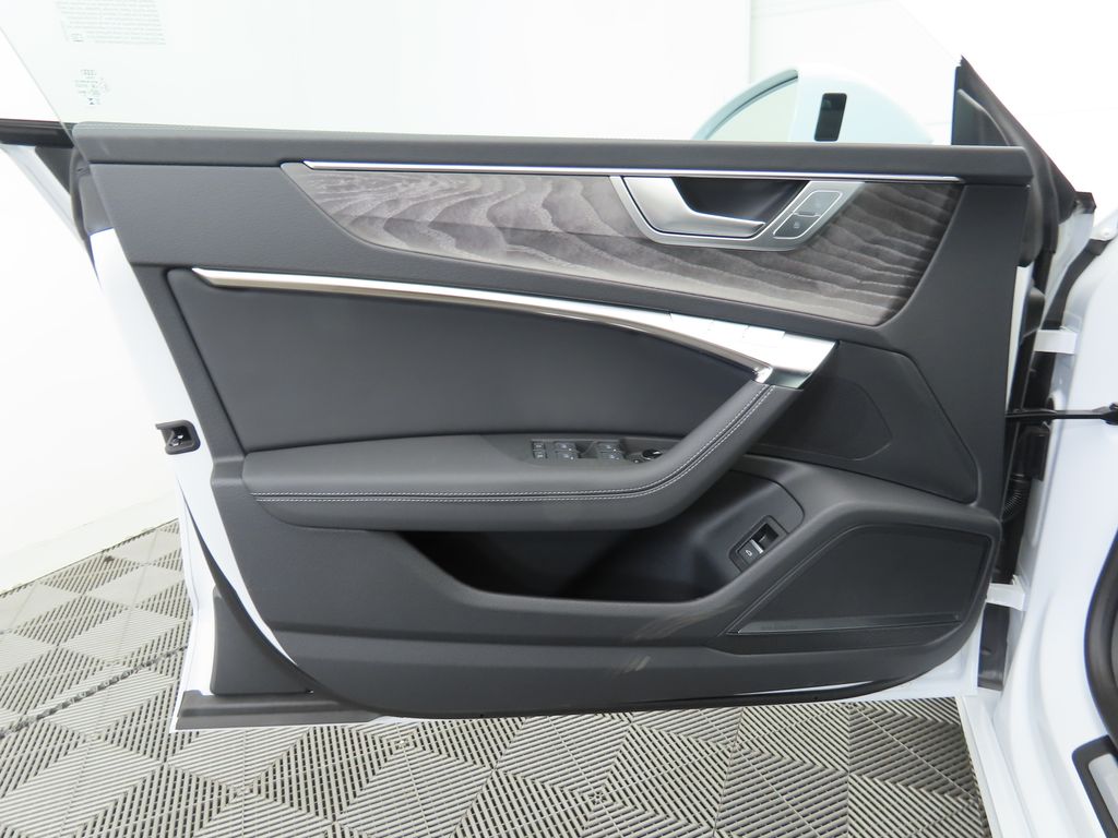 2025 Audi A7  26
