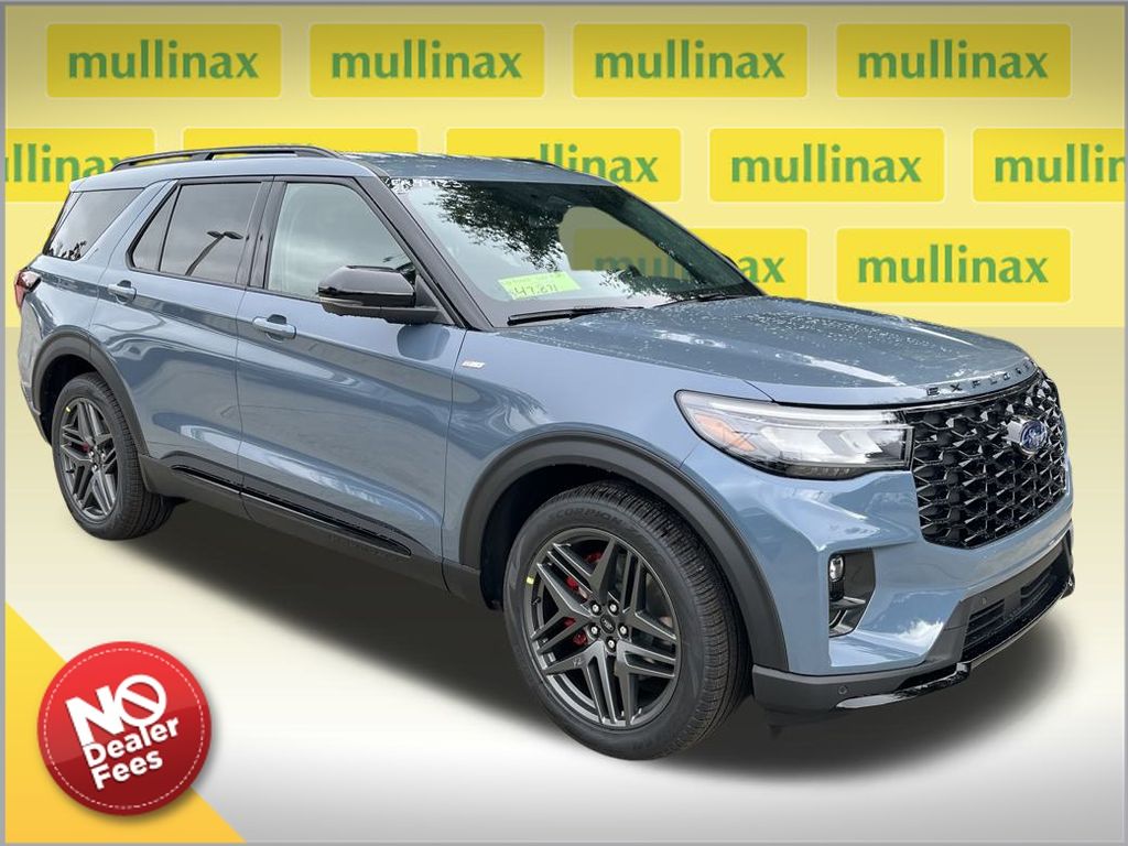 2026 Ford Explorer ST-LINE's photo