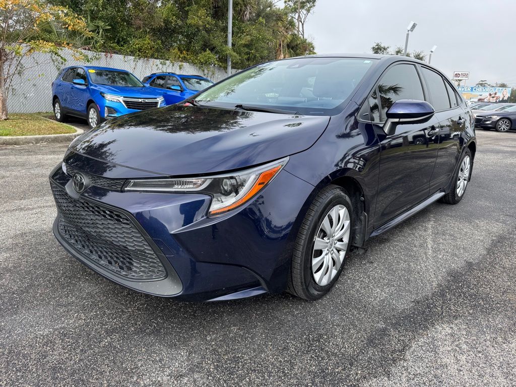 2021 Toyota Corolla LE 4