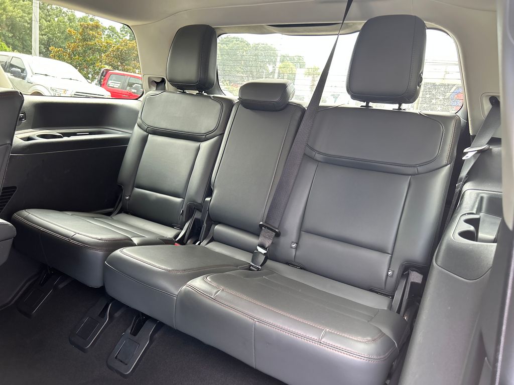 2025 White Ford Expedition Active RWD SUV