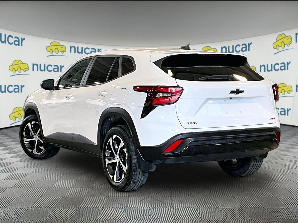 2024 Chevrolet Trax — photo 4