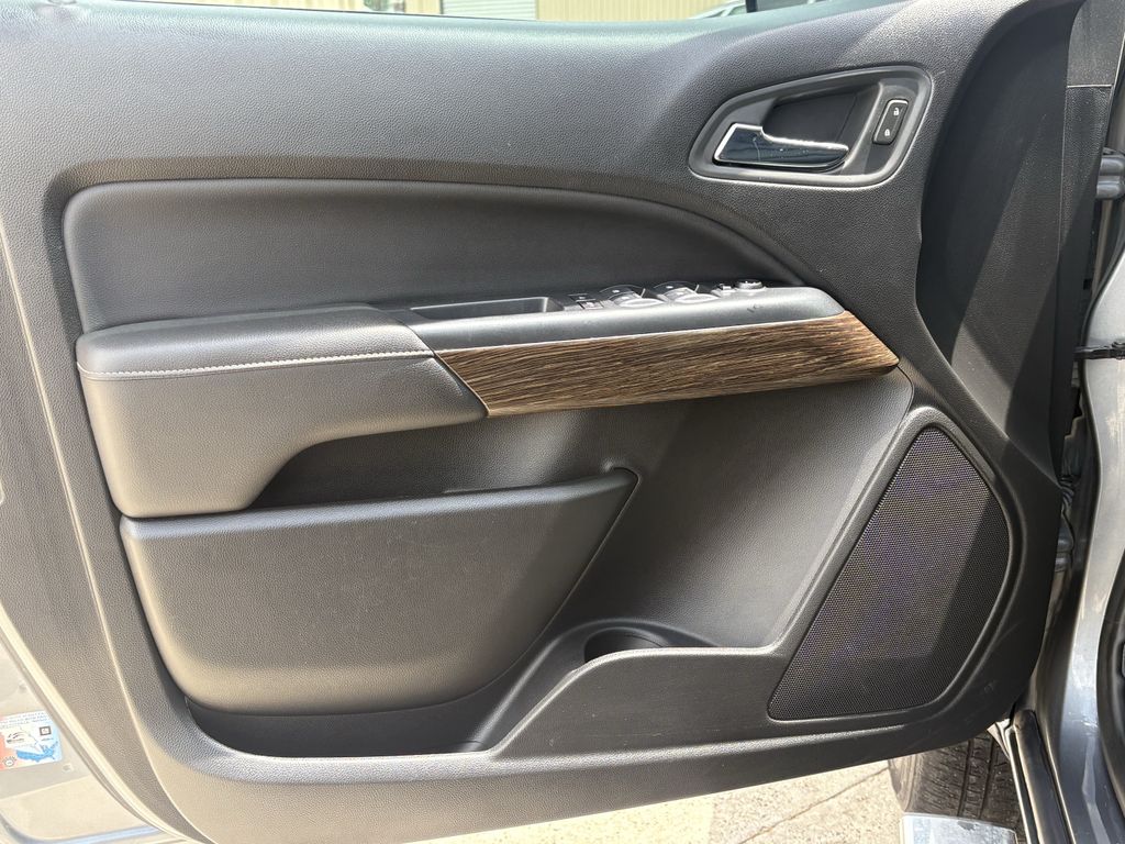 2019 GMC Canyon Denali Gray at Baytown Hyundai