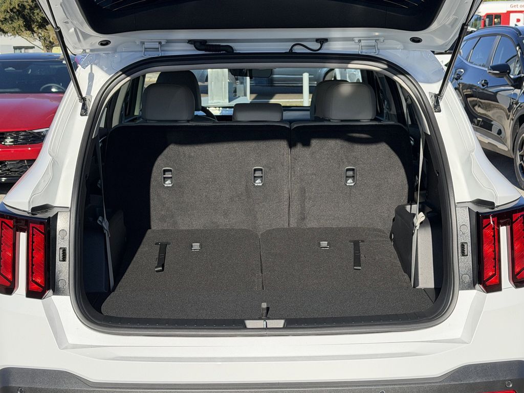 new 2026 Kia Sorento car, priced at $32,231