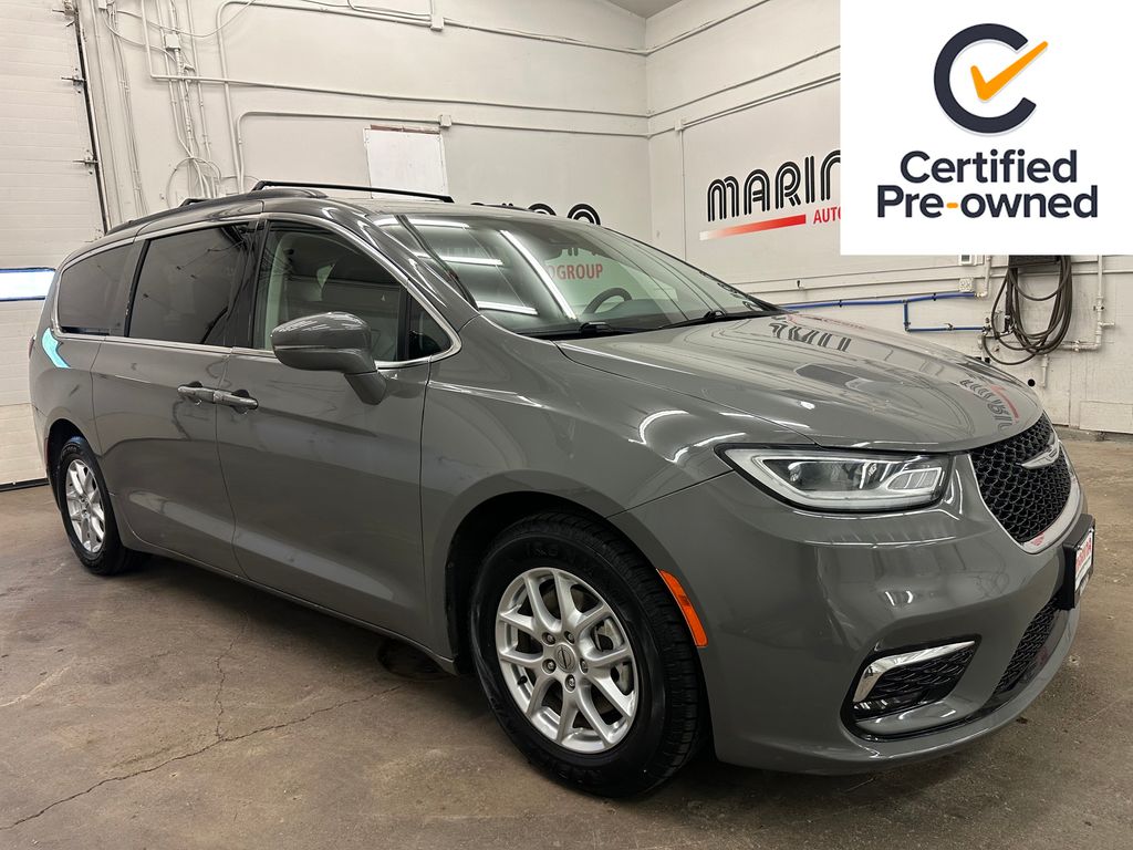 2022 Chrysler Pacifica Touring L FWD