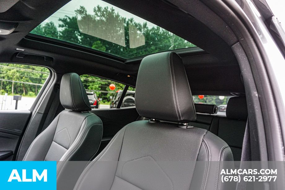 Used 2025 Gray BMW xDrive28i image 19