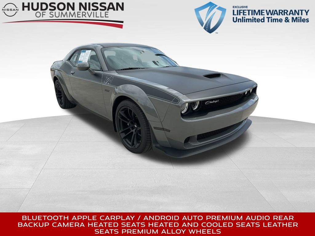 2023 Destroyer Gray Clearcoat Dodge Challenger R/T Scat Pack Widebody Coupe