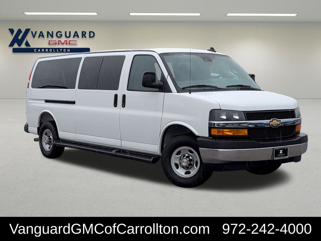 Summit White 2025 Chevrolet Express Van Rear-Wheel Drive 8-Speed Automatic Overdrive