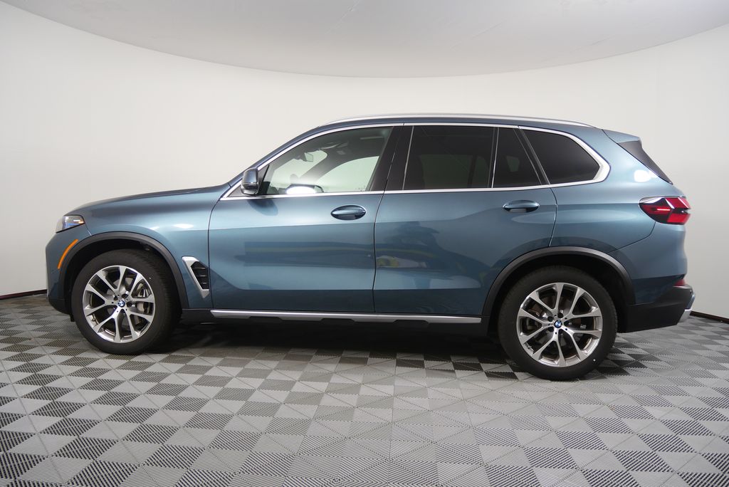 Thumbnail: 2025 BMW X5 - 6
