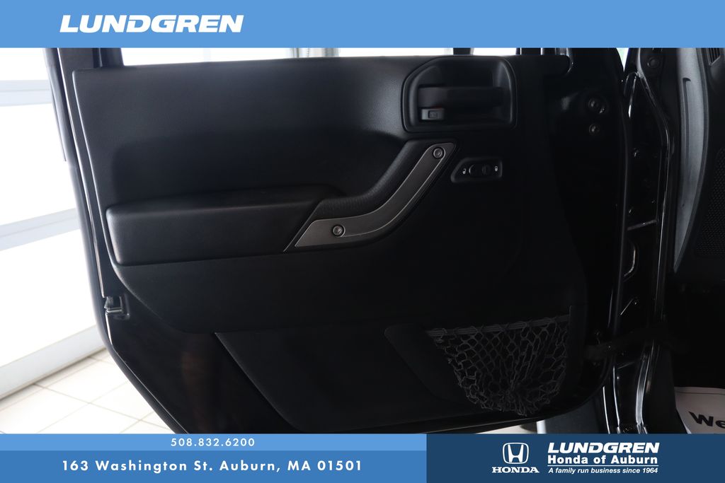 Used 2018 Jeep Wrangler JK SUV