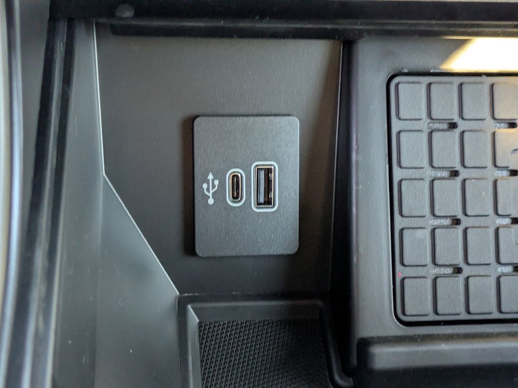 2025 Ford F-150 Black Widow