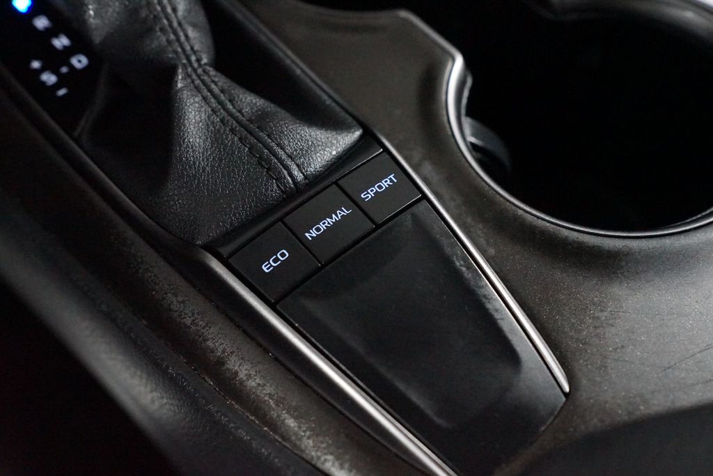 Thumbnail: 2024 Toyota Camry - 22