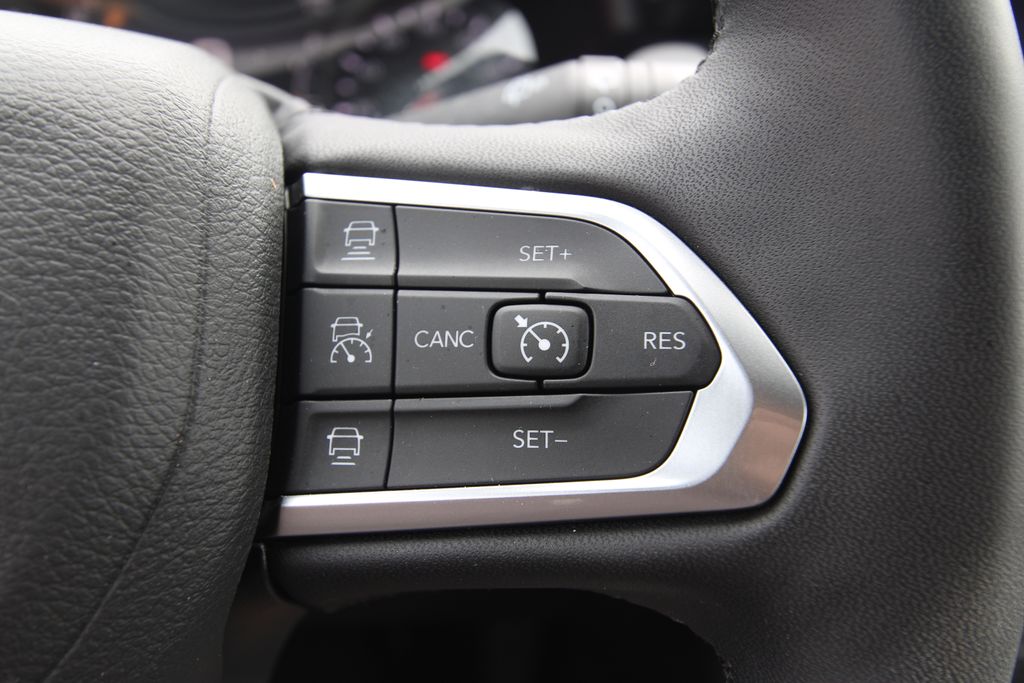 Used 2025 Jeep Compass SUV