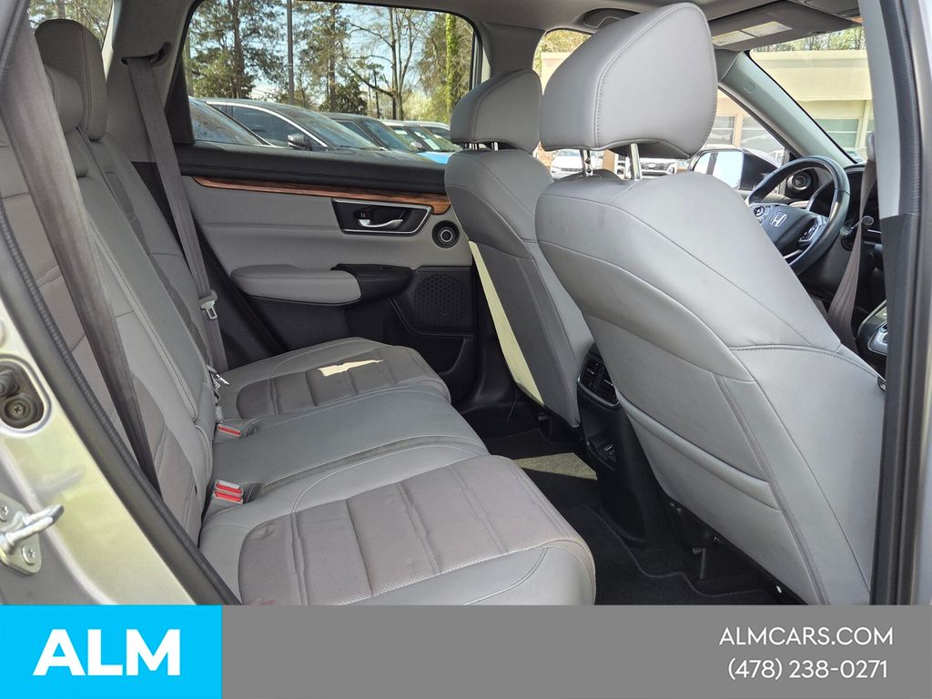 Used 2021  Honda Touring image 16
