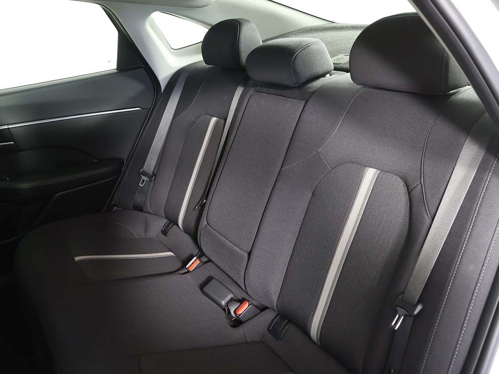 Certified Used 2025 Silver Hyundai SEL image 28