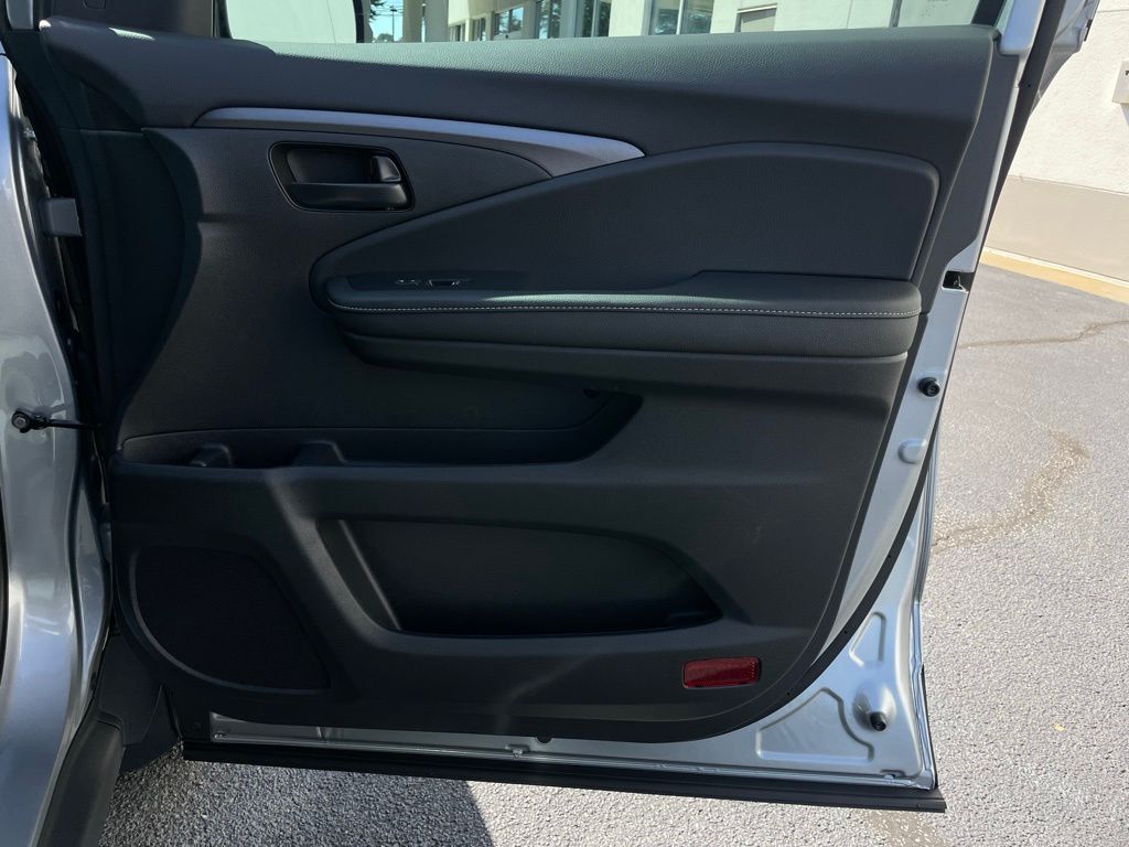 Thumbnail: 2026 Honda Ridgeline - 29