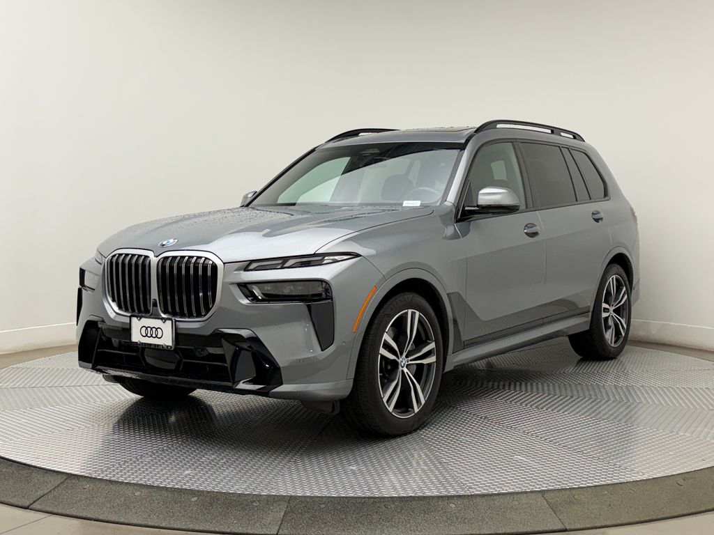 Thumbnail: 2023 BMW X7 - 5