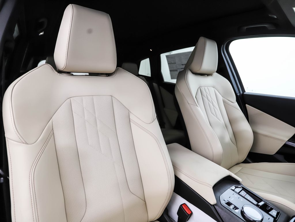 Thumbnail: 2026 BMW X3 - 32